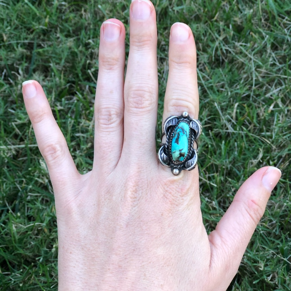 Vintage Navajo turquoise sterling ring